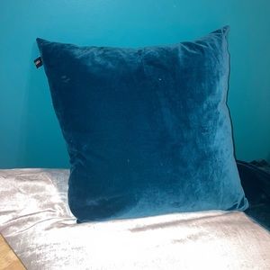 Blue Velvet Square pillow cover
